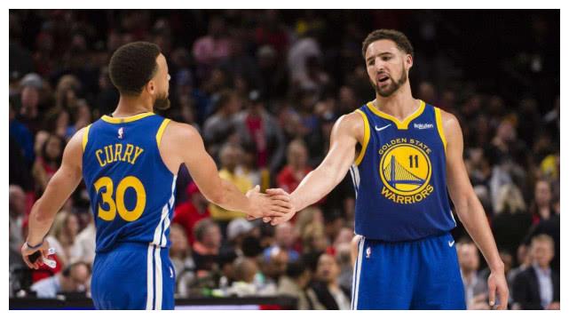 前场反抢的 前场反抢的